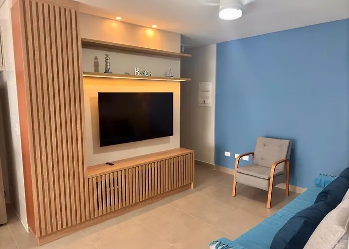 Apartamento Novo com 2 Suítes na Praia das Toninhas Ubatuba