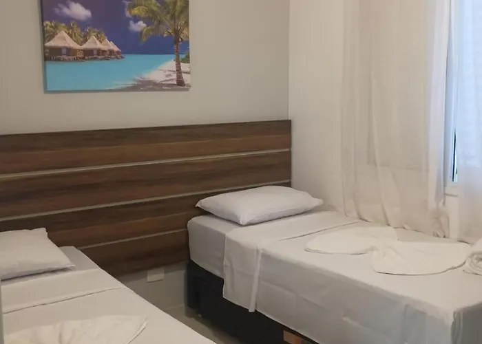 Apartamento 23A Para 6 Pessoas Com Piscina E Churrasqueira No Cond Torremolinos Beach A 80M Para Pe Na Areia Na Praia Da Enseada Ubatuba